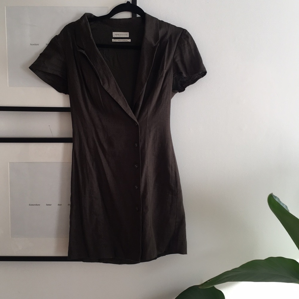 Urban Outfitters v-neck short sleeve dress